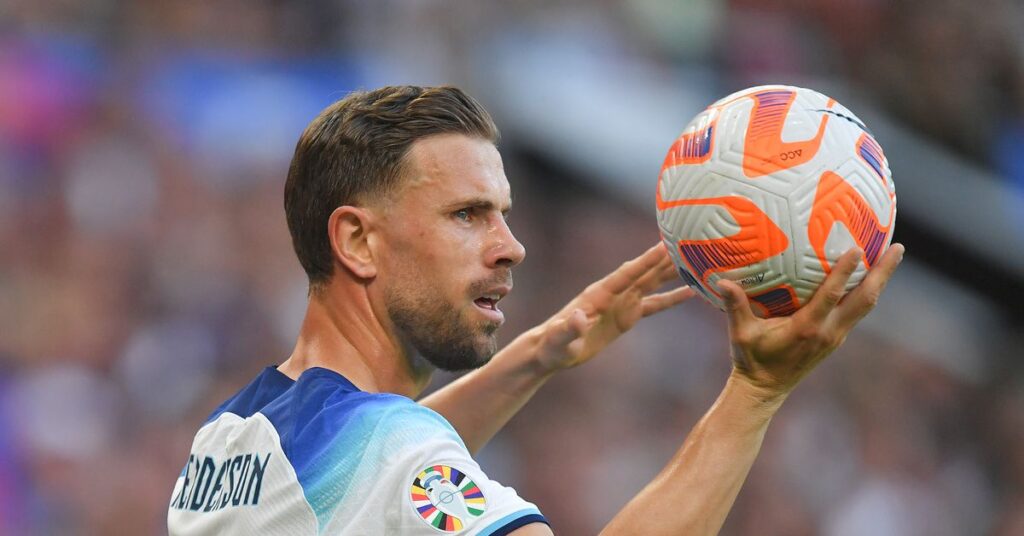 Les fans LGBTQ d’Angleterre envisagent de tourner le dos à l’ancien héros Henderson Les fans LGBTQ d’Angleterre envisagent de tourner le dos à l’ancien héros Henderson