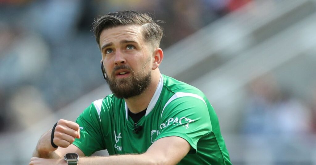 Des abus homophobes effroyables contre un arbitre font parler la ligue de rugby Des abus homophobes effroyables contre un arbitre font parler la ligue de rugby