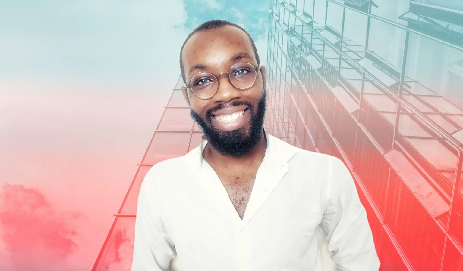 « J’ai trouvé mon espace sûr » : comment un emploi chez Lloyds a aidé Aaron, 28 ans, à s’exprimer au travail Lloyds Banking Group's Aaron Miller