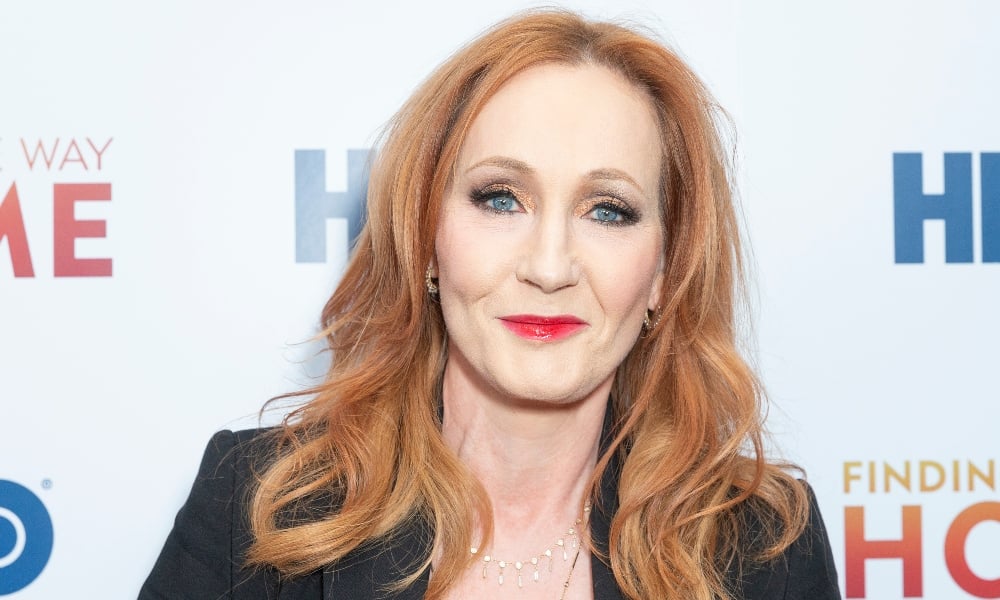 JK Rowling dit qu’elle préfère la prison aux pronoms inclusifs J.K. Rowling Not Returning for HBO Max Harry Potter Reunion