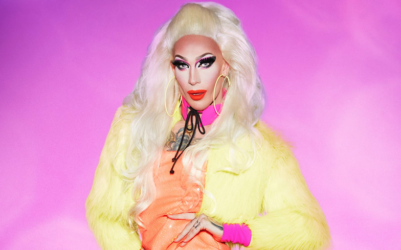La star de Drag Race, Kameron Michaels, revient sur les réseaux sociaux après une interruption de 10 mois La star de Drag Race, Kameron Michaels, revient sur les réseaux sociaux après une interruption de 10 mois