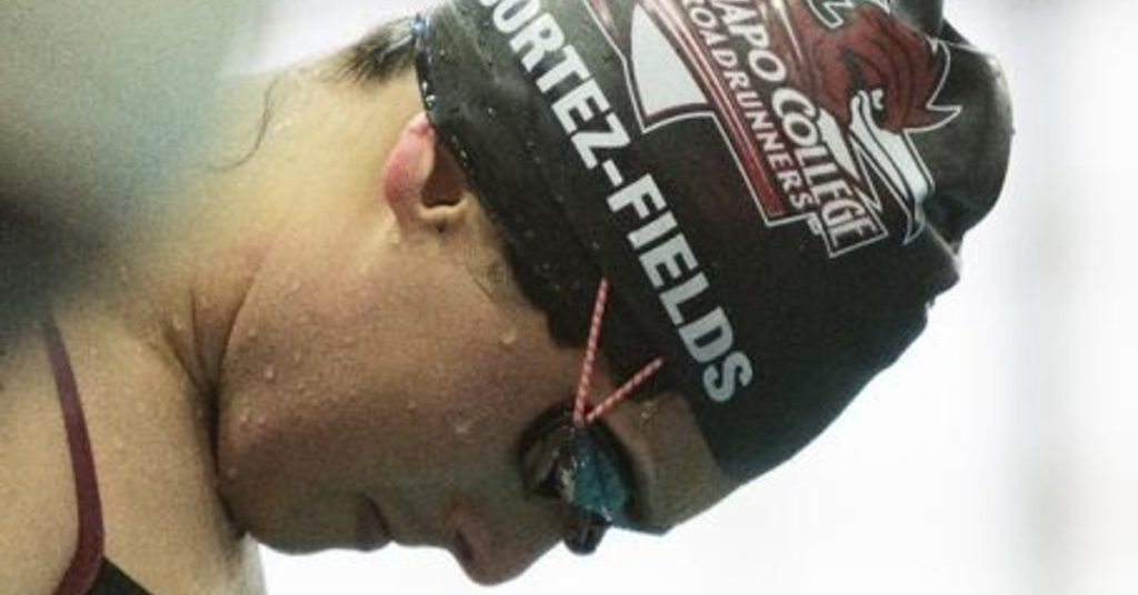 La nageuse trans Meghan Cortez-Fields établit un record d’école collégiale lors d’une invitation du week-end La nageuse trans Meghan Cortez-Fields établit un record d'école collégiale lors d'une invitation du week-end