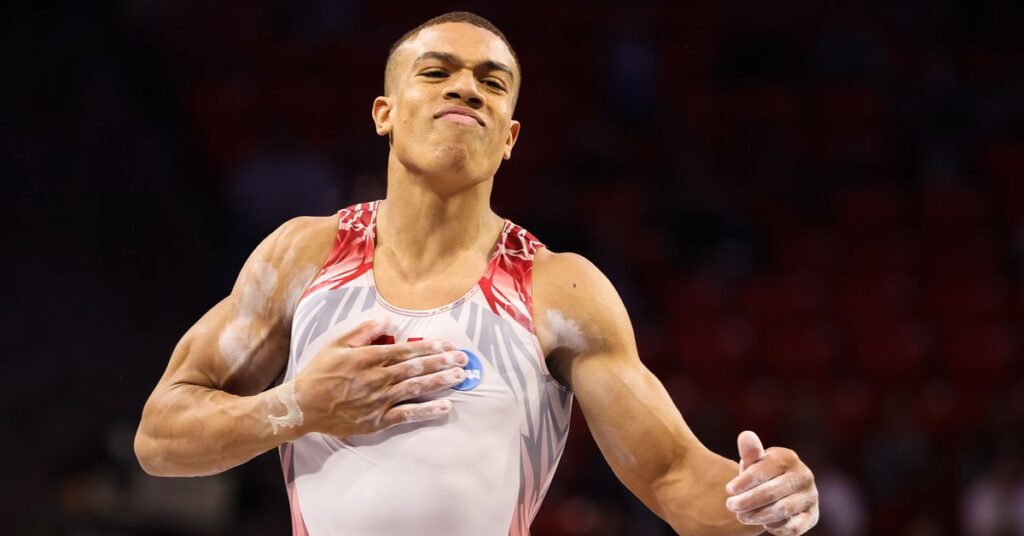 Le seul athlète masculin du Nebraska à s’exprimer publiquement défend la visibilité Le seul athlète masculin du Nebraska à s'exprimer publiquement défend la visibilité