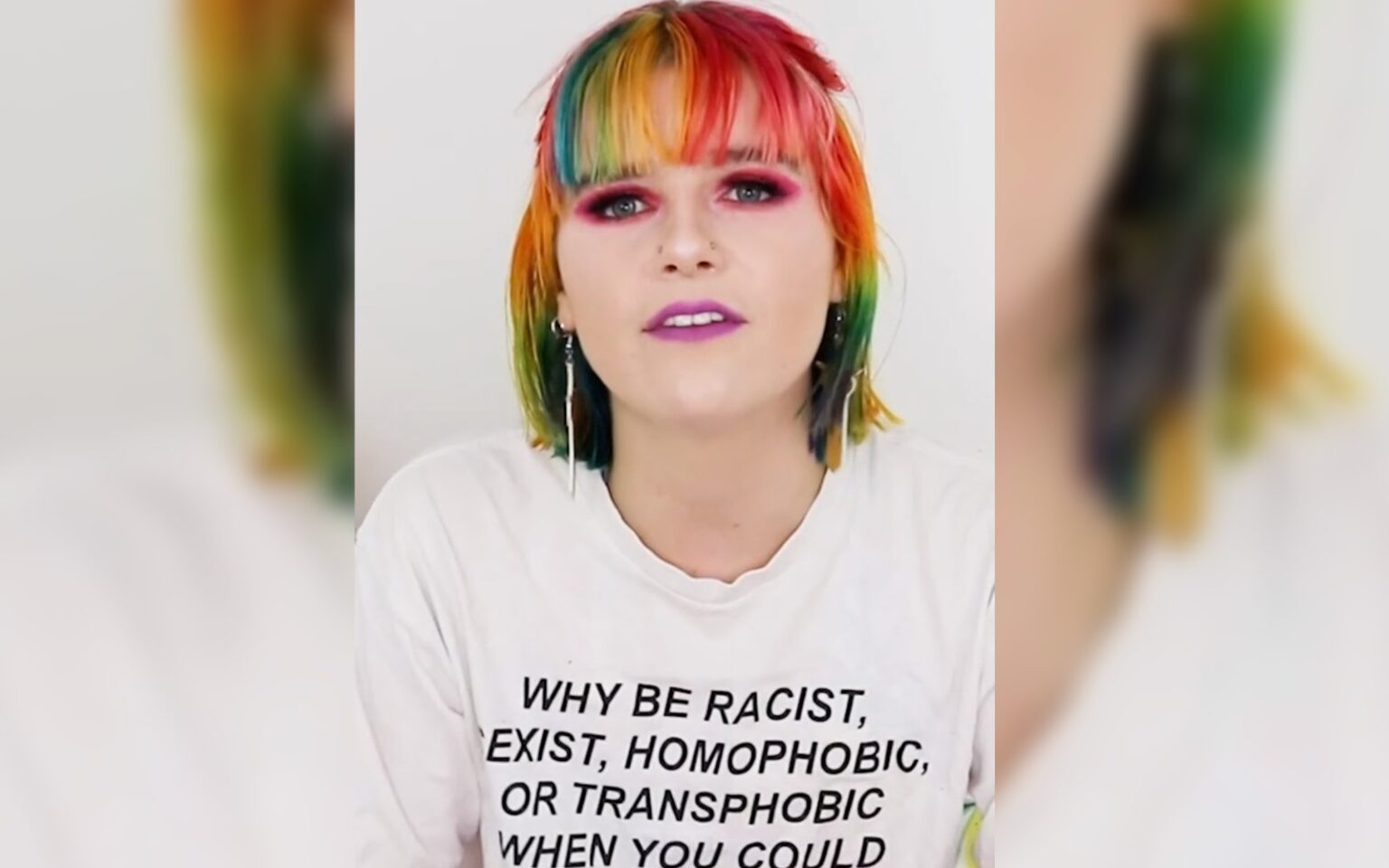 « J’ai été élevé sans sexe » Savannah is known as the Queer Kiwi online