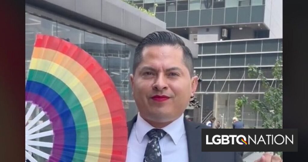 Des milliers de personnes défilent à Mexico après que le premier magistrat non binaire du pays ait été retrouvé mort à son domicile Des milliers de personnes défilent à Mexico après que le premier magistrat non binaire du pays ait été retrouvé mort à son domicile