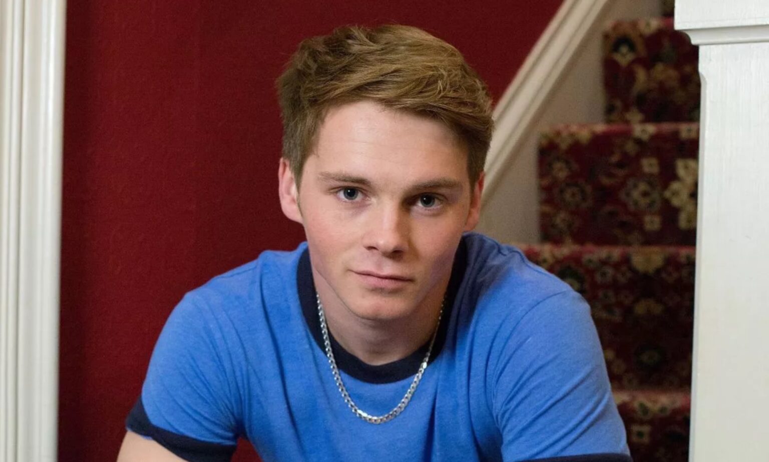 Le personnage gay d’EastEnders, Johnny Carter, refondu avant son retour Sam Strike was the original actor to play popular ay character Johnny Carter in EastEnders 2013.