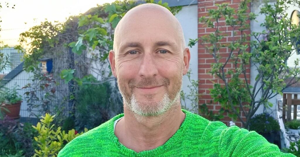 Un groupe de joueurs homosexuels du football professionnel masculin va se manifester, déclare l’ancien footballeur Marcus Urban Un groupe de joueurs homosexuels du football professionnel masculin va se manifester, déclare l'ancien footballeur Marcus Urban