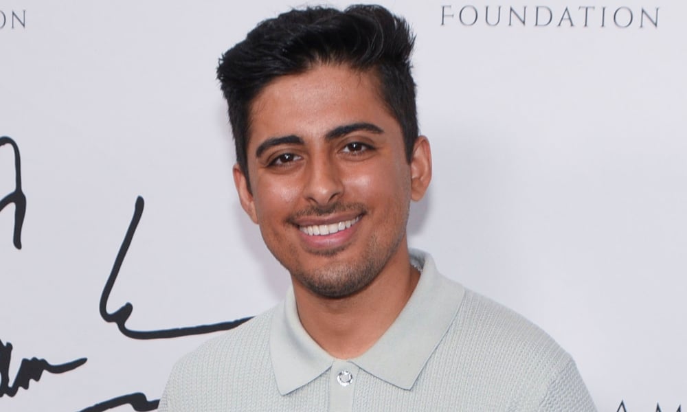 La star de Disney Karan Brar se révèle bisexuelle – parle de santé mentale et de croissance La star de Disney Karan Brar se révèle bisexuelle – parle de santé mentale et de croissance