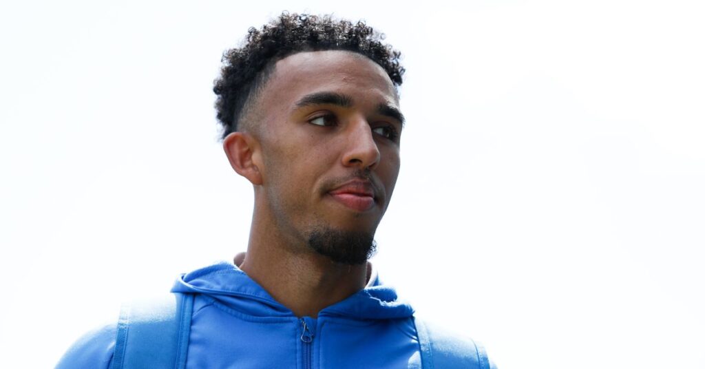 Pourquoi ce footballeur professionnel parle-t-il de « business gay » dans une vidéo bizarre divulguée ? Pourquoi ce footballeur professionnel parle-t-il de « business gay » dans une vidéo bizarre divulguée ?