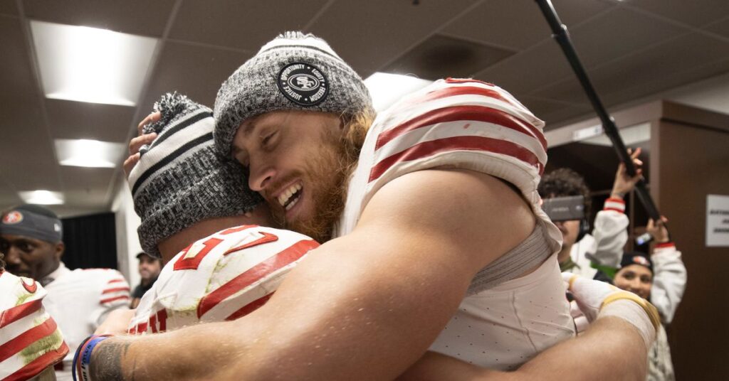 Les 14 équipes des séries éliminatoires de la NFL ont un angle LGBTQ, mais un seul du Super Bowl serait le « plus gay » Les 14 équipes des séries éliminatoires de la NFL ont un angle LGBTQ, mais un seul du Super Bowl serait le « plus gay »