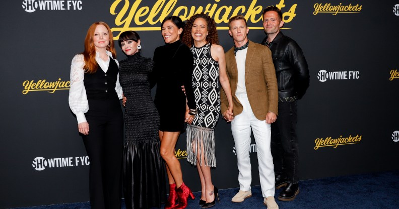 Les fans des Yellowjackets sont partis dans le désert alors que la troisième série est repoussée à 2025 Les fans des Yellowjackets sont partis dans le désert alors que la troisième série est repoussée à 2025
