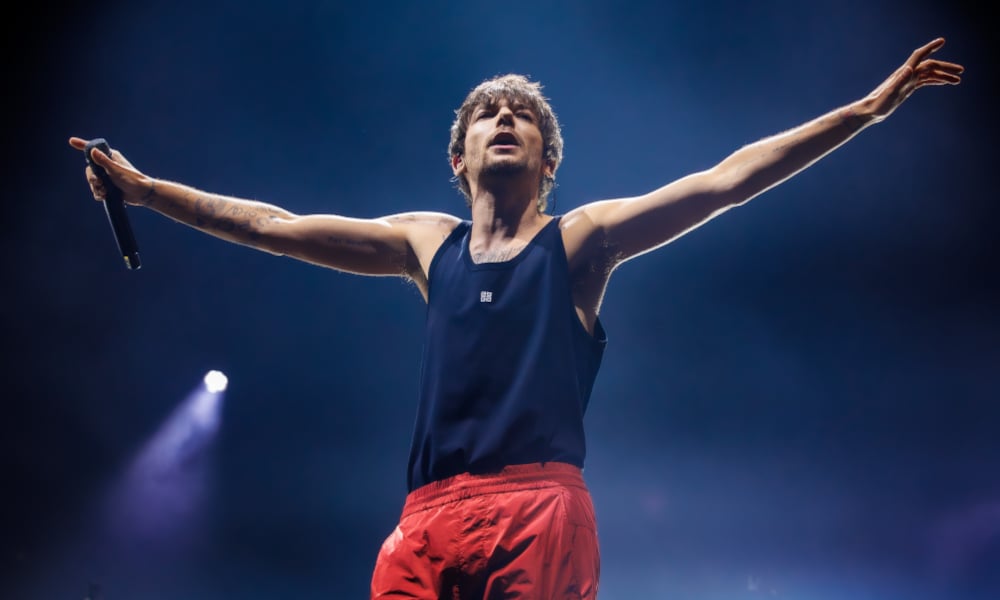 Des fans blessés lors d’une bousculade lors d’un concert de Louis Tomlinson Des fans blessés lors d'une bousculade lors d'un concert de Louis Tomlinson