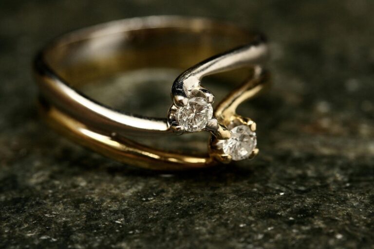 Quelle bague en diamant offrir à son partenaire ?