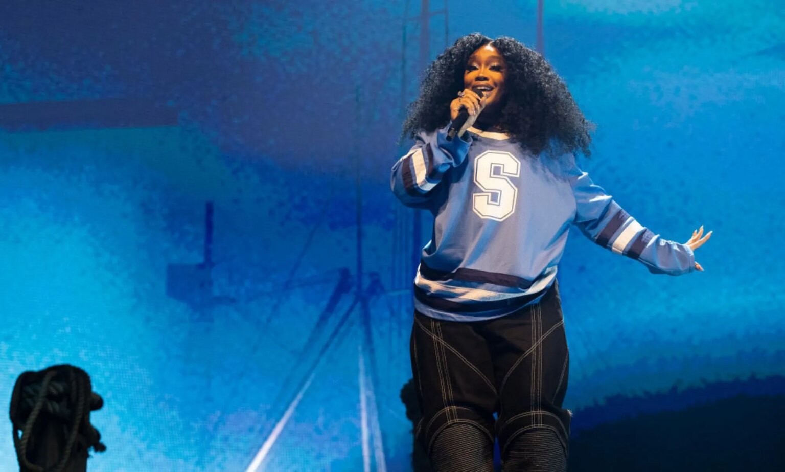 Les prix des billets SZA révélés pour son spectacle BST Hyde Park SZA ticket prices revealed for her BST Hyde Park show.