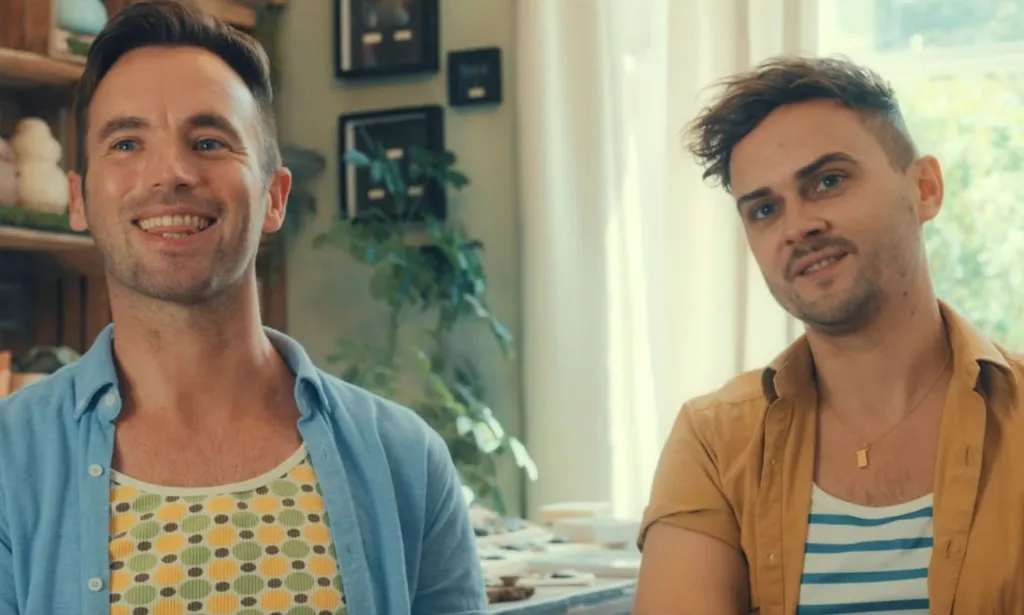 Dan et Adam forment le couple gay présenté dans le film de la BBC Big Gay Wedding avec Tom Allen.