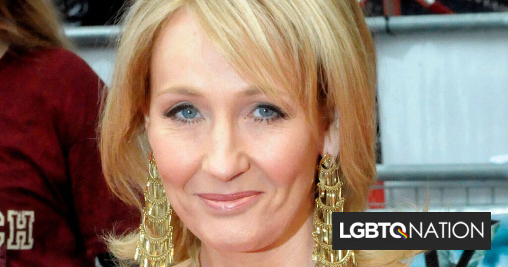 Le discours le plus haineux de JK Rowling : les personnes trans sont des criminels qui n'ont pas besoin de protection juridique Le discours le plus haineux de JK Rowling : les personnes trans sont des criminels qui n'ont pas besoin de protection juridique