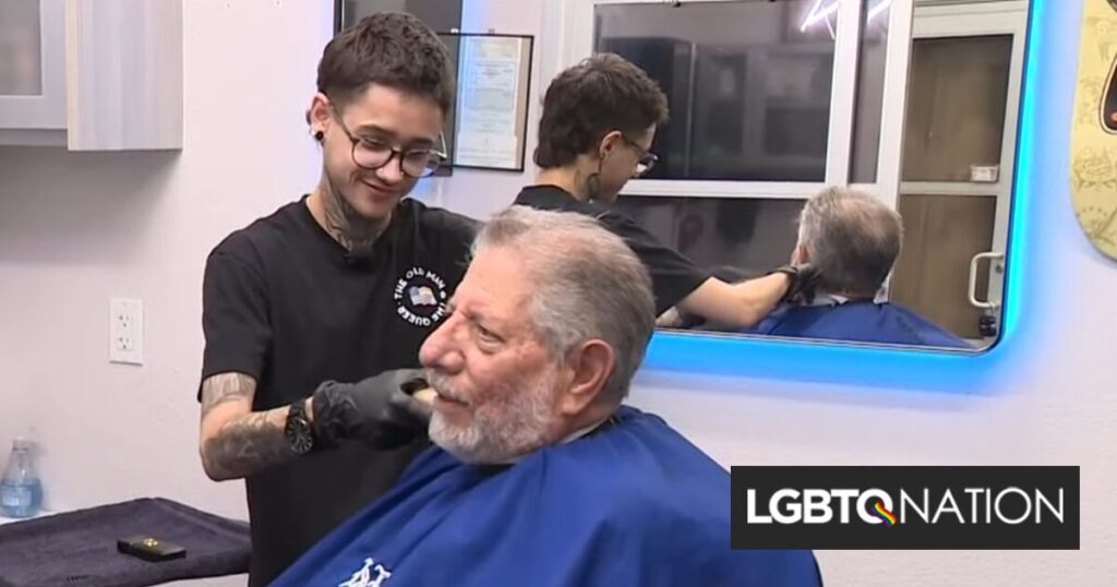 Comment un barbier non binaire et un fanatique autoproclamé sont devenus des amis improbables Comment un barbier non binaire et un fanatique autoproclamé sont devenus des amis improbables