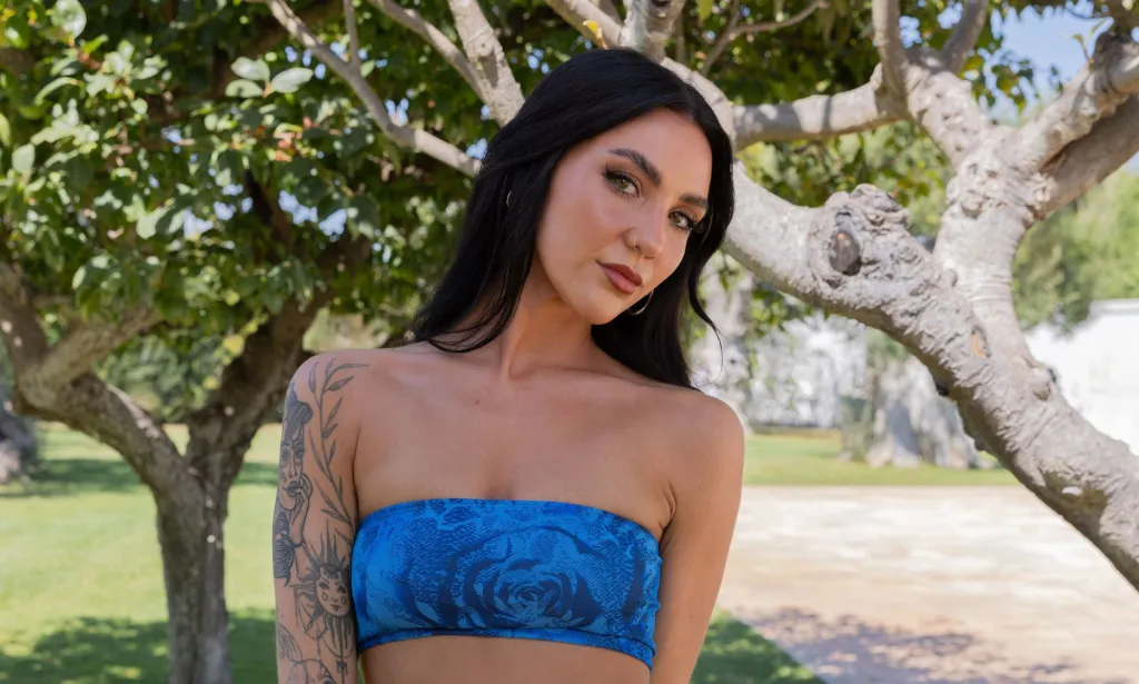 Cara, la candidate de J'ai embrassé une fille.