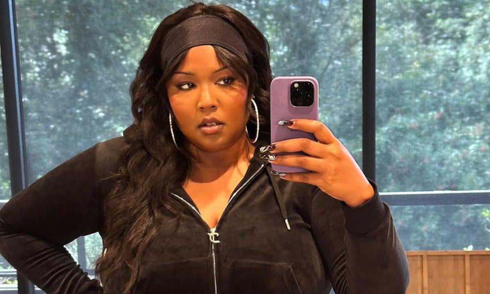 Le drame Instagram de Lizzo : d'anciens danseurs réagissent à son annonce énigmatique « J'arrête » Le drame Instagram de Lizzo : d'anciens danseurs réagissent à son annonce énigmatique « J'arrête »