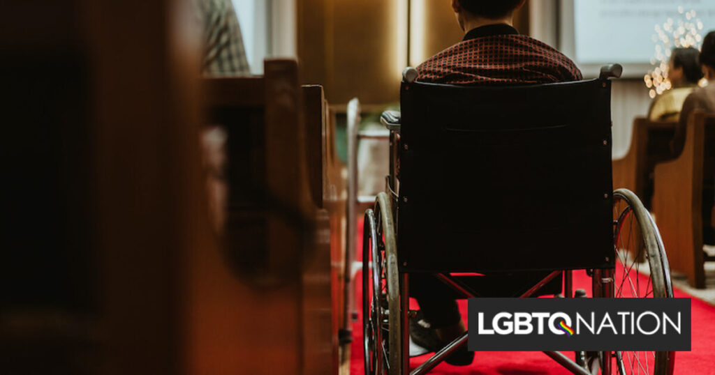 Les églises n'ont pas besoin d'être accessibles. C'est un problème de droit de vote. Les églises n'ont pas besoin d'être accessibles. C'est un problème de droit de vote.