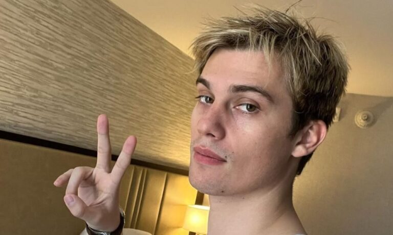 Nicholas Galitzine discute du rôle de personnages queer en tant qu'acteur hétérosexuel