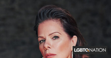 Marcia Gay Harden prend position pour les enfants queer, y compris le sien