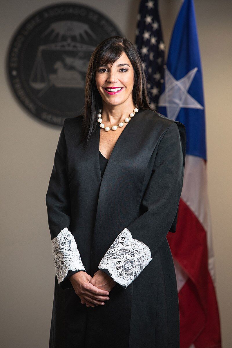 Juge Gina R. Méndez-Miró