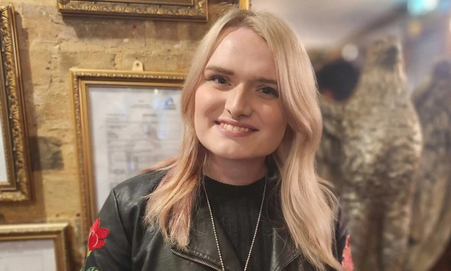 Je suis polyamoureuse et j'entretiens trois relations heureuses – mais la stigmatisation est réelle Carmen Yeo