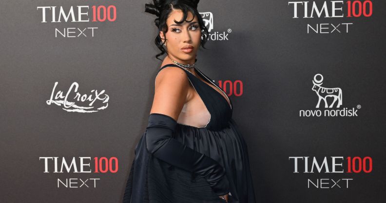 La chanteuse bisexuelle Kali Uchis embrasse son corps post-partum dans un message puissant : « J'aime le poids de mon bébé » La chanteuse a parlé de sa silhouette post-partum. (Getty)