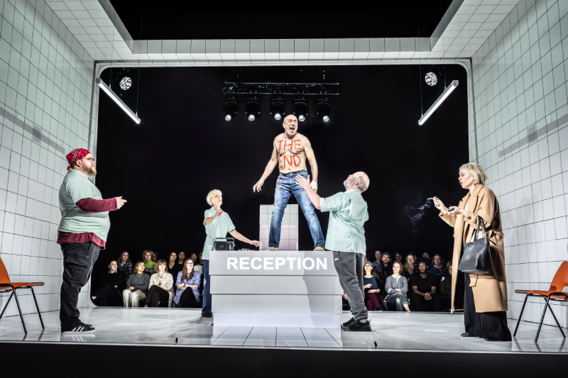 People, Places and Things est le théâtre à son meilleur – critique People, Places and Things est le théâtre à son meilleur – critique