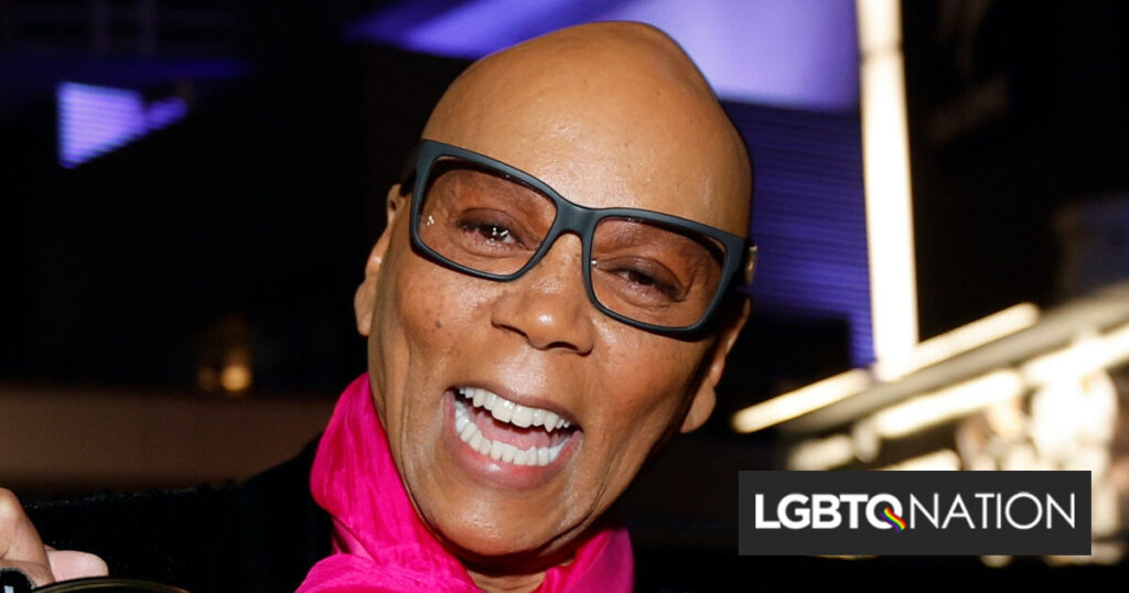 RuPaul lève 2 millions de dollars pour le Drag Defense Fund avec l'ACLU RuPaul lève 2 millions de dollars pour le Drag Defense Fund avec l'ACLU
