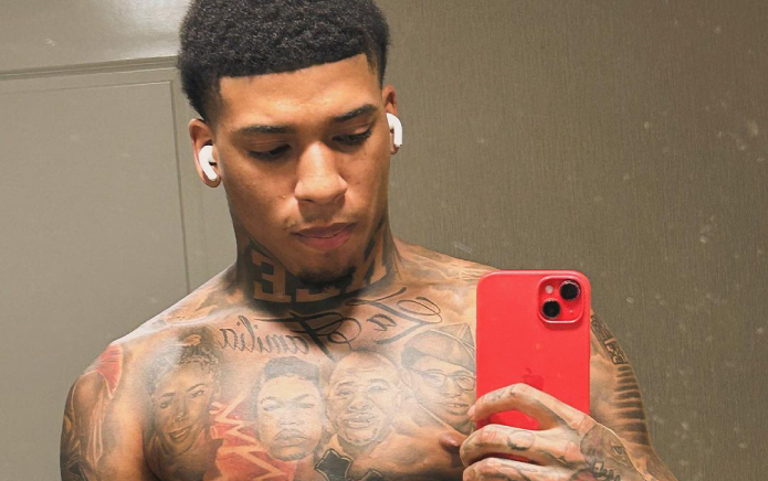 NLE Choppa exprime son amour pour la communauté LGBTQ+ et riposte aux homophobes NLE Choppa exprime son amour pour la communauté LGBTQ+ et riposte aux homophobes