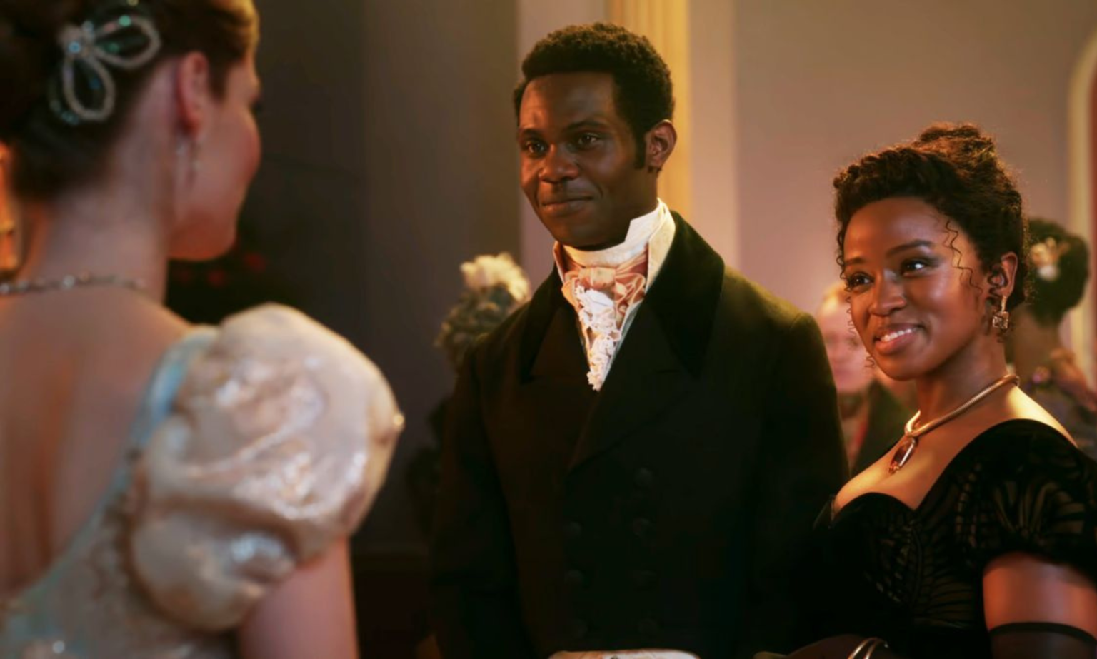 Surprise surprise, les fanatiques sont en colère contre le réveil queer de Francesca Bridgerton à Bridgerton Some viewers aren