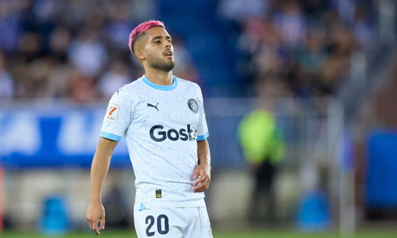 La fédération brésilienne de football rassure les « footballeurs gays » après une dispute à propos des cheveux roses Brazilian national men