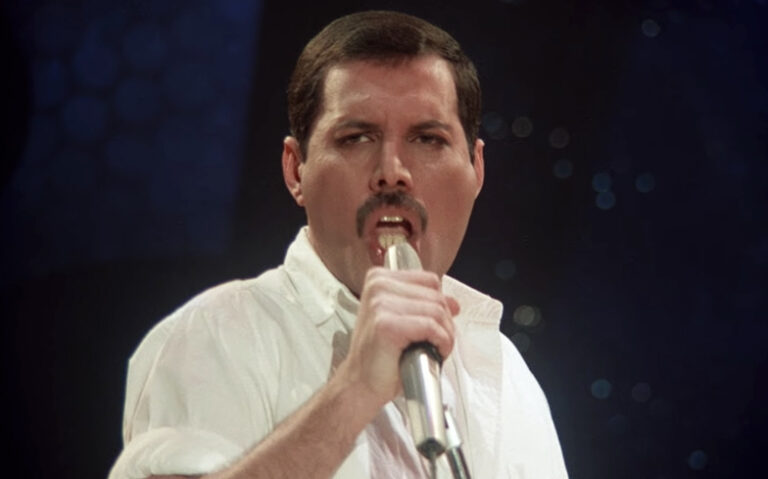 Brian May de Queen's dit que Freddie Mercury n'aurait pas aimé un label queer