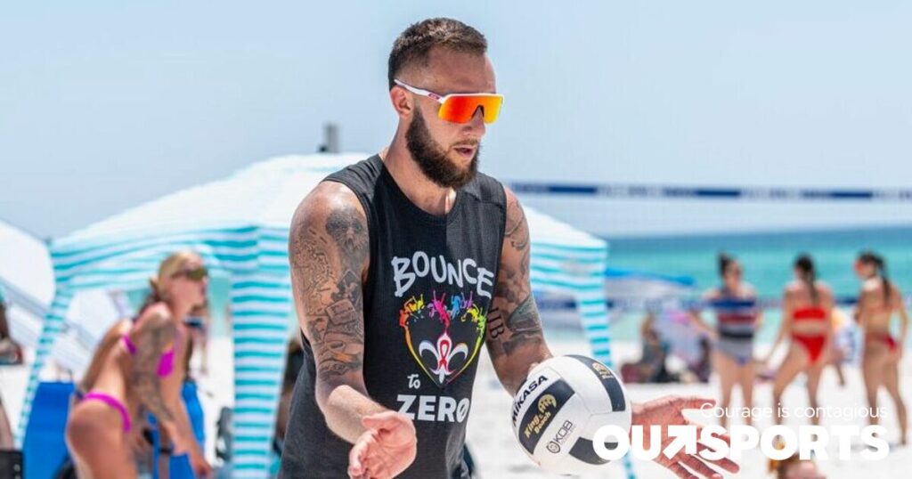 Un joueur gay de beach-volley utilise son sport pour défendre les personnes vivant avec le VIH Un joueur gay de beach-volley utilise son sport pour défendre les personnes vivant avec le VIH