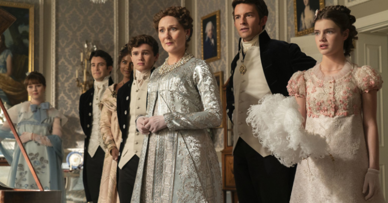 La star de Bridgerton, Hannah New, dit qu'il est « important » de montrer une relation polyamoureuse queer Les fans aux yeux d'aigle ont remarqué qu'un personnage clé de Bridgerton manquait. (Netflix)