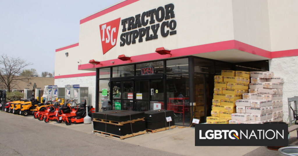 Tractor Supply Co. cède aux critiques conservatrices et met fin à son soutien à Pride et à ses relations avec HRC Tractor Supply Co. cède aux critiques conservatrices et met fin à son soutien à Pride et à ses relations avec HRC