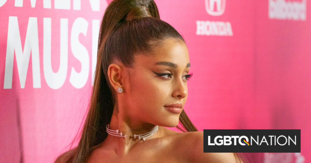 Ariana Grande appelle Jeffrey Dahmer son « invité de rêve » Ariana Grande appelle Jeffrey Dahmer son « invité de rêve »