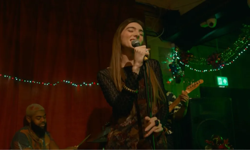 Mary Malone dans le rôle de Trudy dans Doctor Who. (BBC)