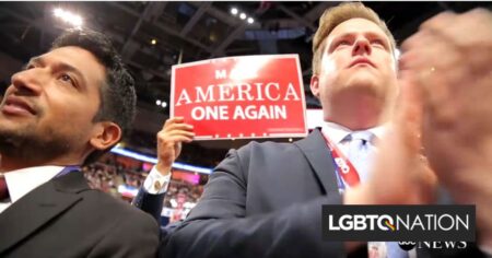 Le leader républicain gay choqué d'apprendre que ses collègues conservateurs le traitent de pédophile