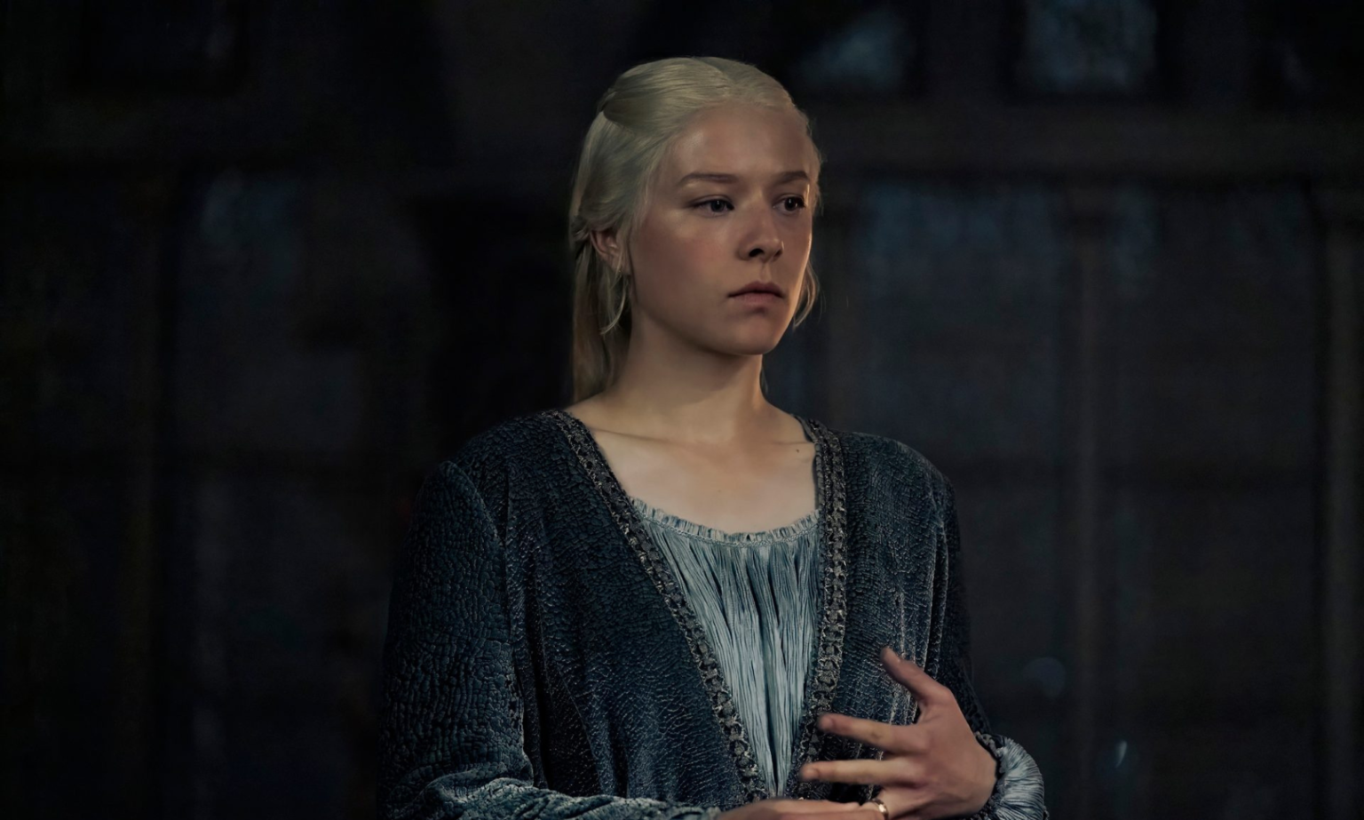 L'épisode 6 de House of the Dragon est « critiqué » pour avoir présenté un baiser entre personnes du même sexe House of the Dragon.