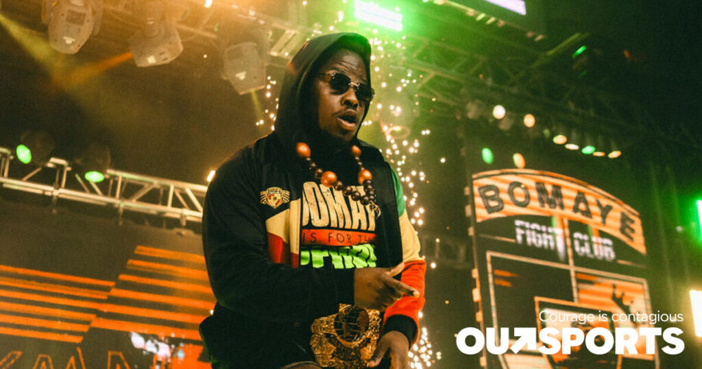 Le lutteur professionnel Alex Kane revient sur son règne de champion du monde alors qu'il monte sur le ring pour combattre son bras droit Le lutteur professionnel Alex Kane revient sur son règne de champion du monde alors qu'il monte sur le ring pour combattre son bras droit