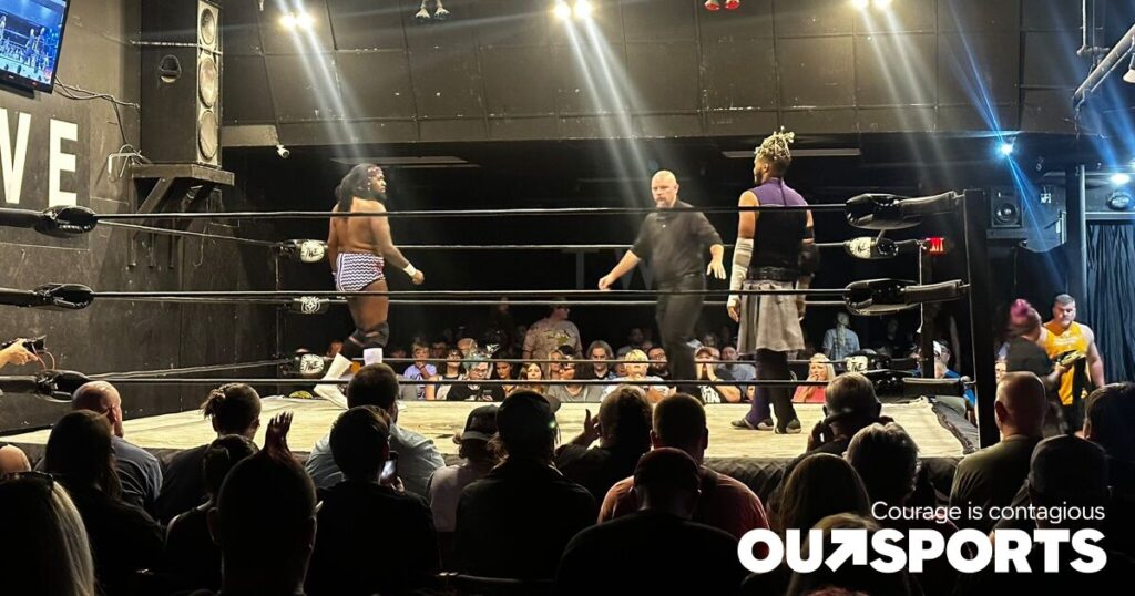 « Les hommes ne portent pas de jupes » : un fan de catch anti-trans expulsé d'un événement au Tennessee « Les hommes ne portent pas de jupes » : un fan de catch anti-trans expulsé d'un événement au Tennessee