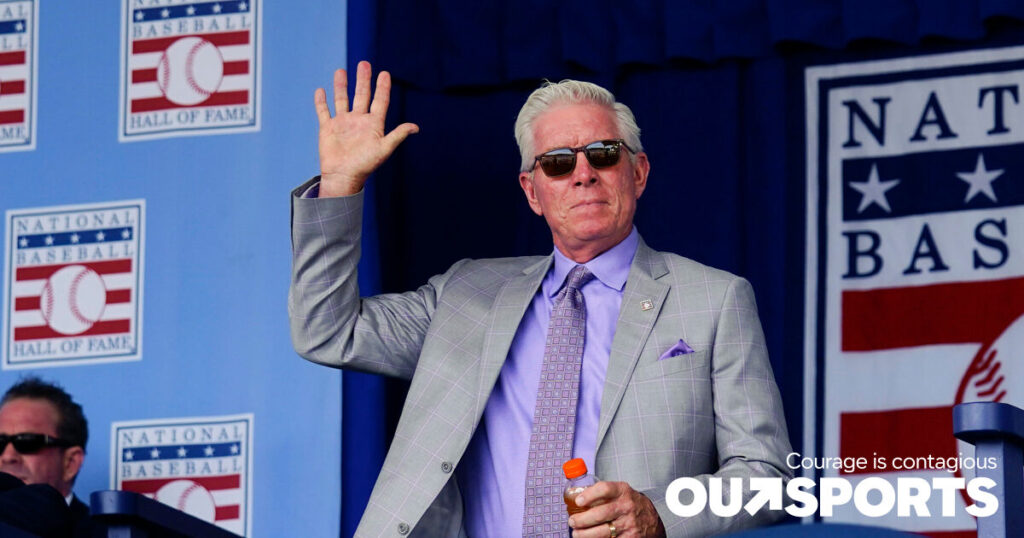 Les adieux en larmes de Tom Daley font écho à une autre retraite émouvante pour ce fan de baseball gay Les adieux en larmes de Tom Daley font écho à une autre retraite émouvante pour ce fan de baseball gay