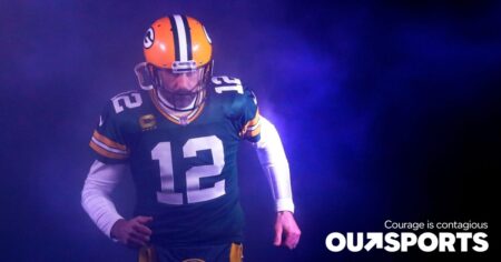 L'explication de la rumeur gay d'Aaron Rodgers n'a aucun sens, alors qu'il a abandonné son coéquipier gay