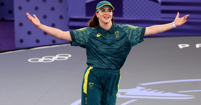 Le breakdancer olympique australien « Raygun » revient avec de nouveaux mouvements après des mèmes en ligne incessants Rachel Gunn
