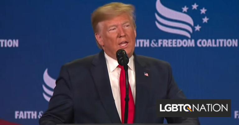 Les gens de droite veulent nous priver de la liberté de nous définir nous-mêmes Les gens de droite veulent nous priver de la liberté de nous définir nous-mêmes