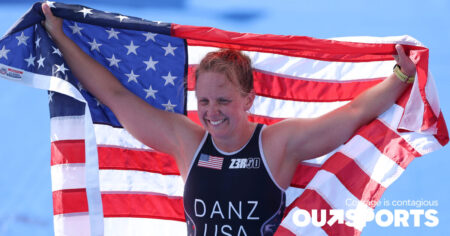 Hailey Danz remporte le triathlon lors de ses troisièmes Jeux paralympiques, offrant à l'équipe LGBTQ sa cinquième médaille d'or à Paris