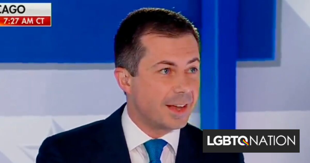 Pete Buttigieg enquête sur les quatre plus grandes compagnies aériennes pour des programmes de récompenses « injustes ou trompeurs » Pete Buttigieg enquête sur les quatre plus grandes compagnies aériennes pour des programmes de récompenses « injustes ou trompeurs »